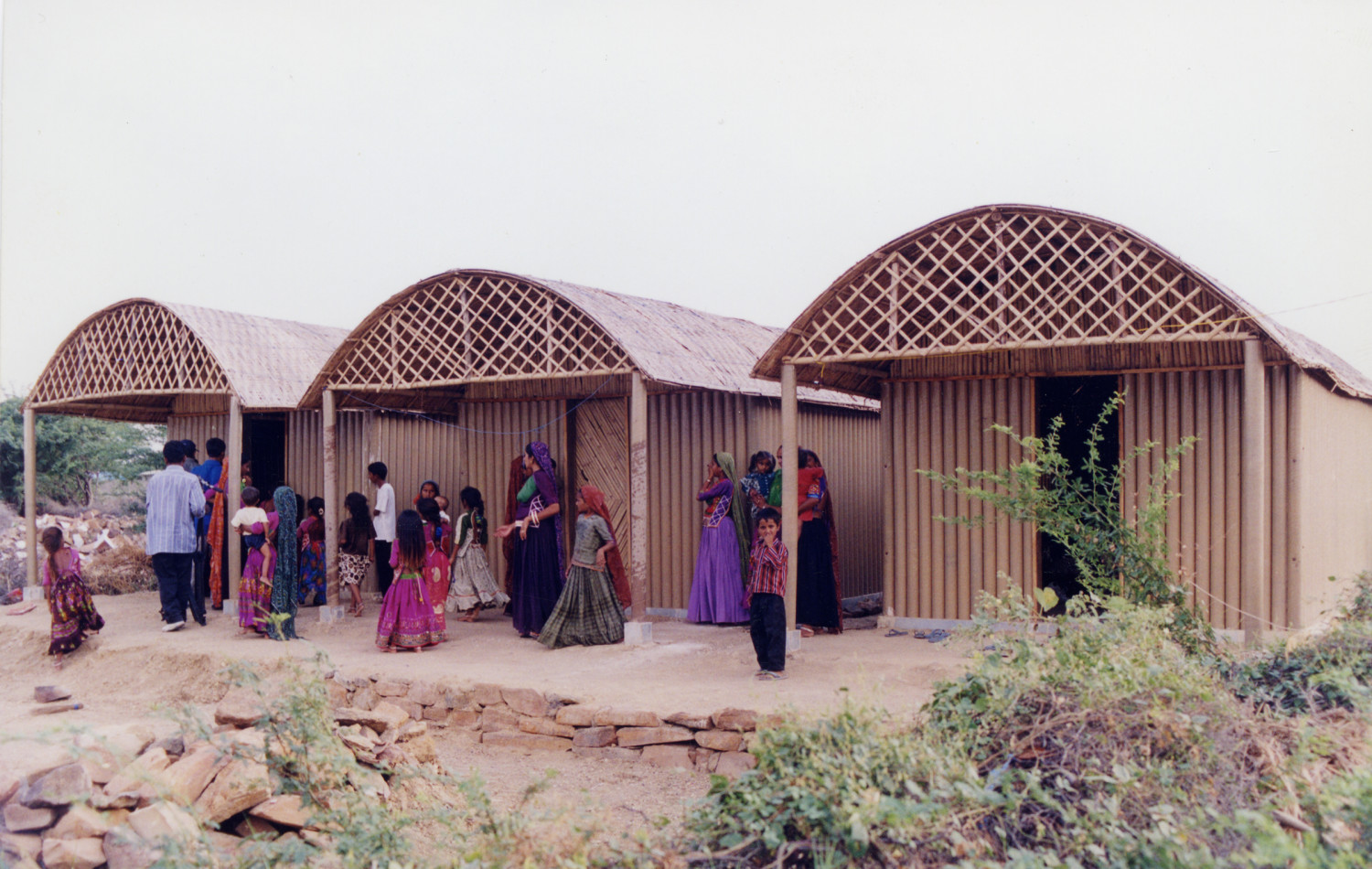 Shigeru Ban Paper Log House, Bhuj, India 2001, Photo by Kartikeya Shodhan